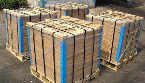 well-packed-and-strapped-pallets-in-logistics - Superworker Automatic Steel Strapping Machine
